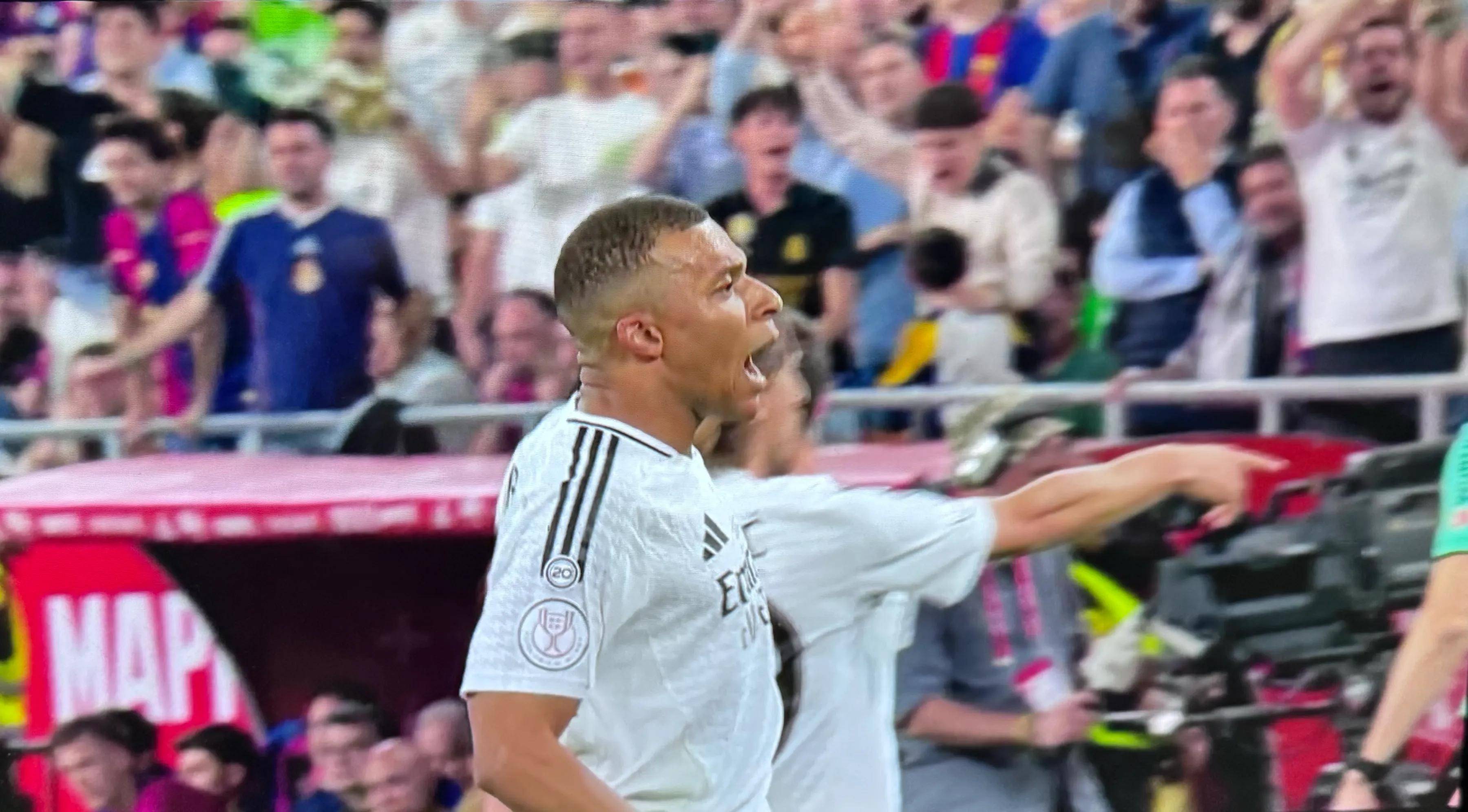 包含皇马遭遇重大考验,队内先锋需要爆发的词条 包含皇马遭遇重大考验,队内先锋需要爆发的词条