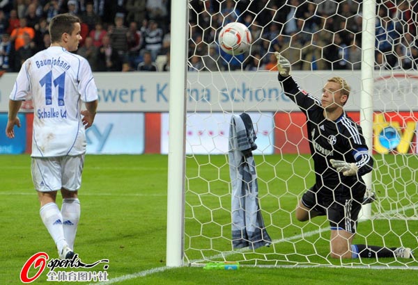 包含沙尔克主场惨遭对手绝杀,三连败的词条 包含沙尔克主场惨遭对手绝杀,三连败的词条