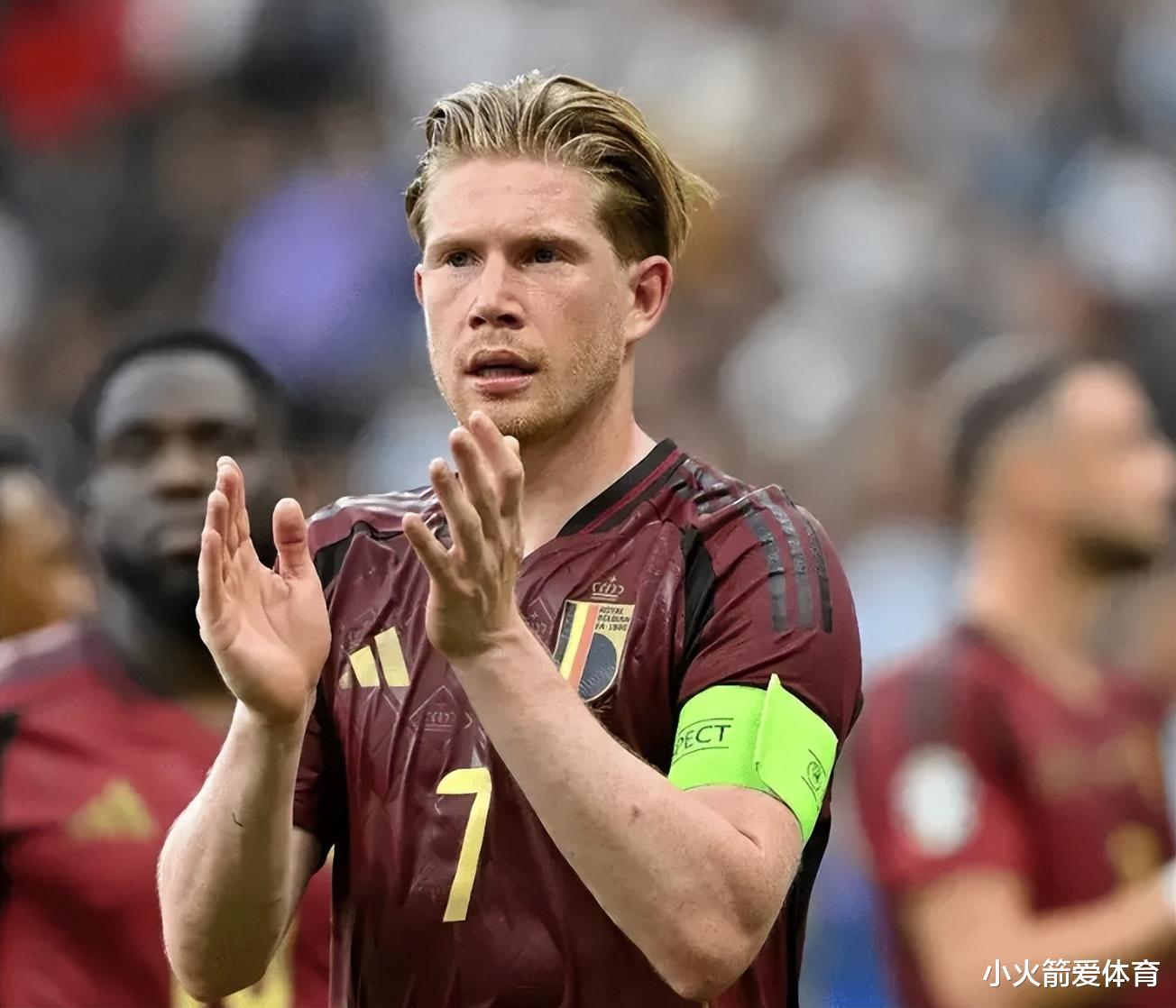 欧预赛比赛中球队意外失利，提前出局