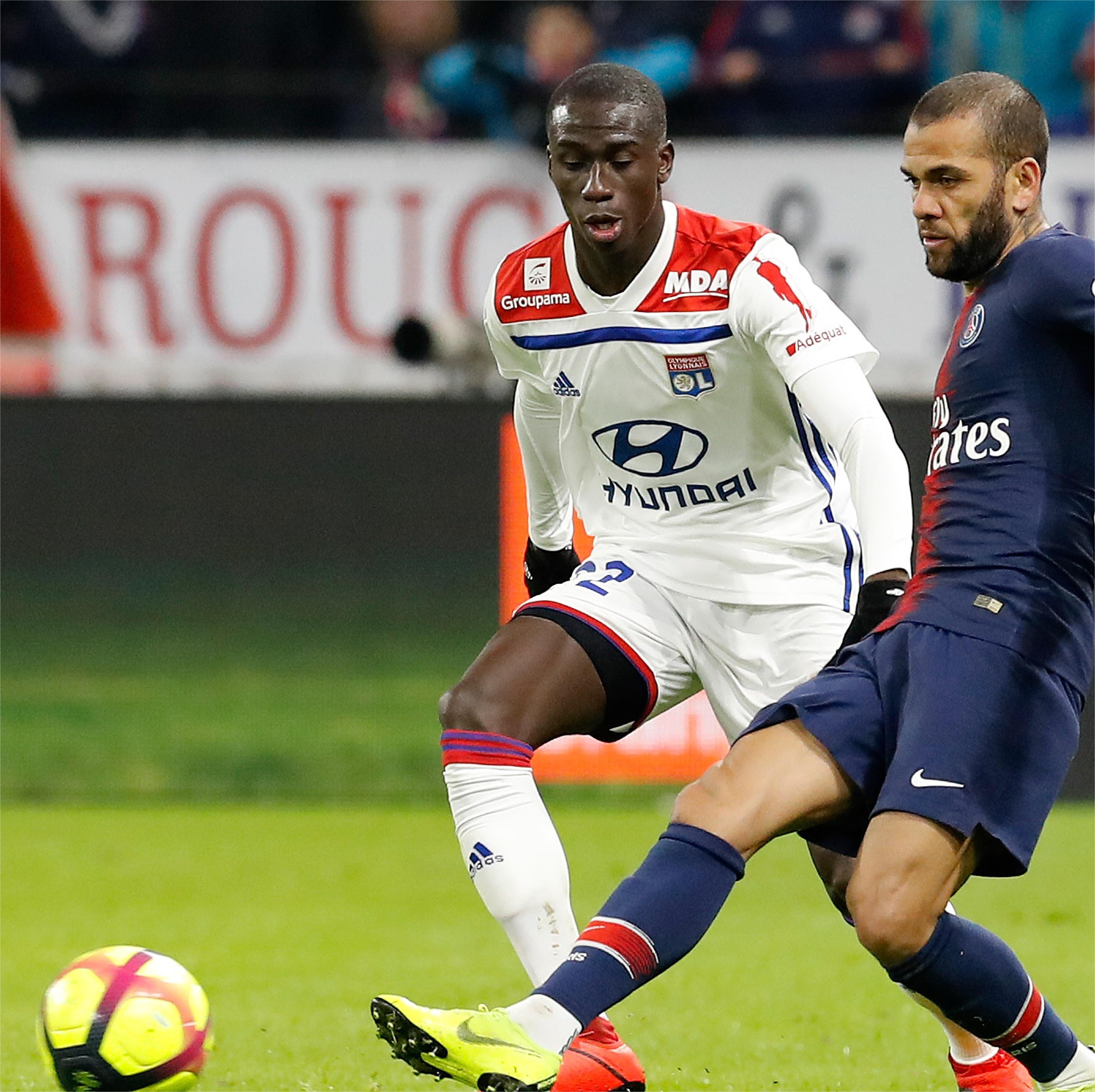 里昂客场大胜巴黎圣日耳曼,吊打对手的简单介绍 里昂客场大胜巴黎圣日耳曼,吊打对手的简单介绍