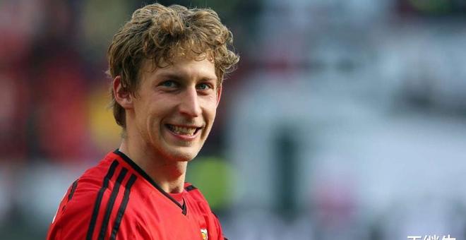 包含纽伦堡青训成果展露头角,培养多名未来明星的词条 包含纽伦堡青训成果展露头角,培养多名未来明星的词条