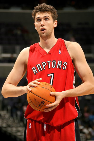 猛龙再胜奇才,保持不败纪录 猛龙再胜奇才,保持不败纪录