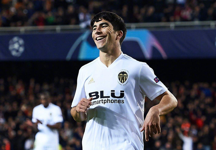 瓦伦西亚后防线稳固，取得一场胜利的简单介绍